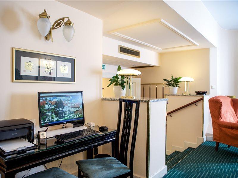Liberty Otel Prag